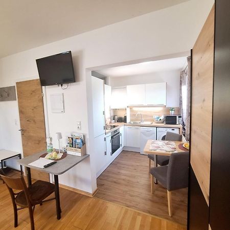 Homew4 - Rosen Apartment Hoheneich Екстер'єр фото